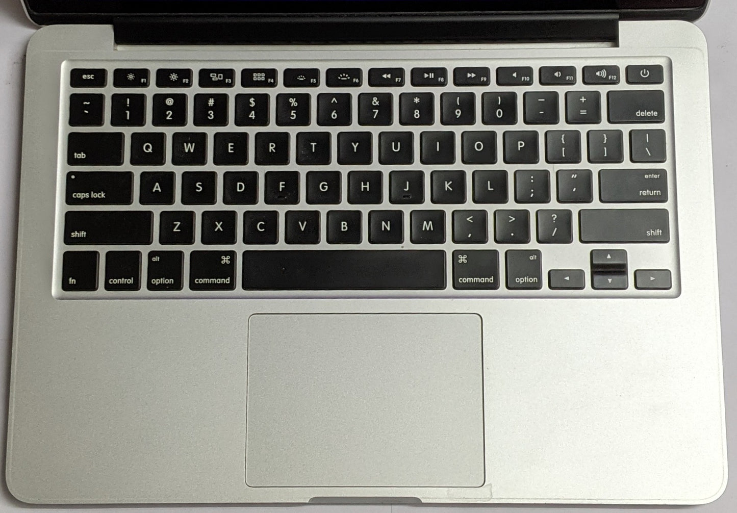 Used Apple MacBook Pro Retina, 13-inch 2015) Intel Core i5 5th Gen 128GB SSD 8GB