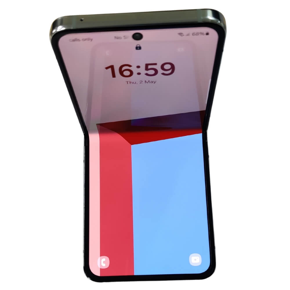 Used Samsung Galaxy Z Flip 5 5G 256GB 8GB RAM Mint