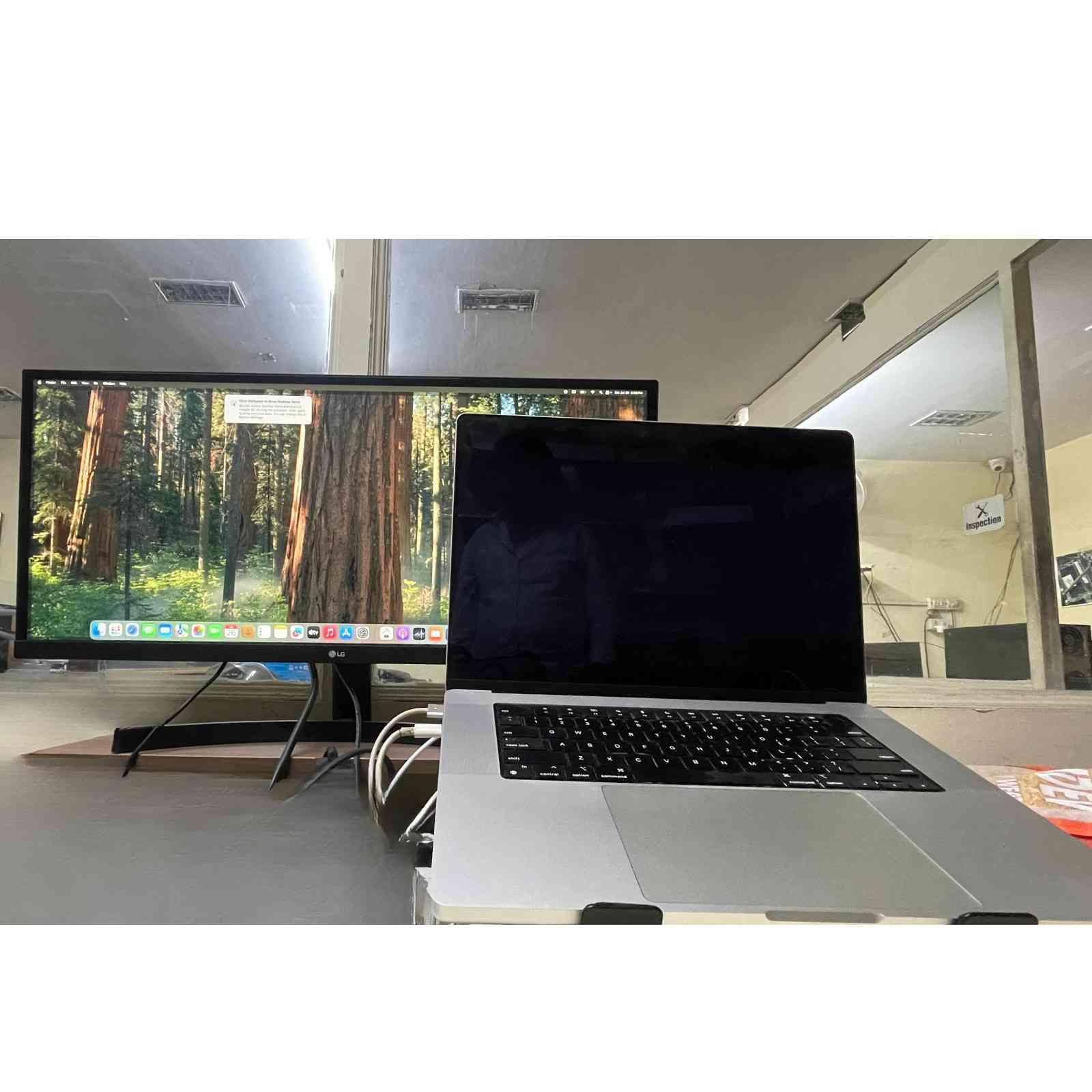 Used Apple MacBook Pro (16-inch, 2021) M1 Pro Chip 1TB SSD 16GB RAM