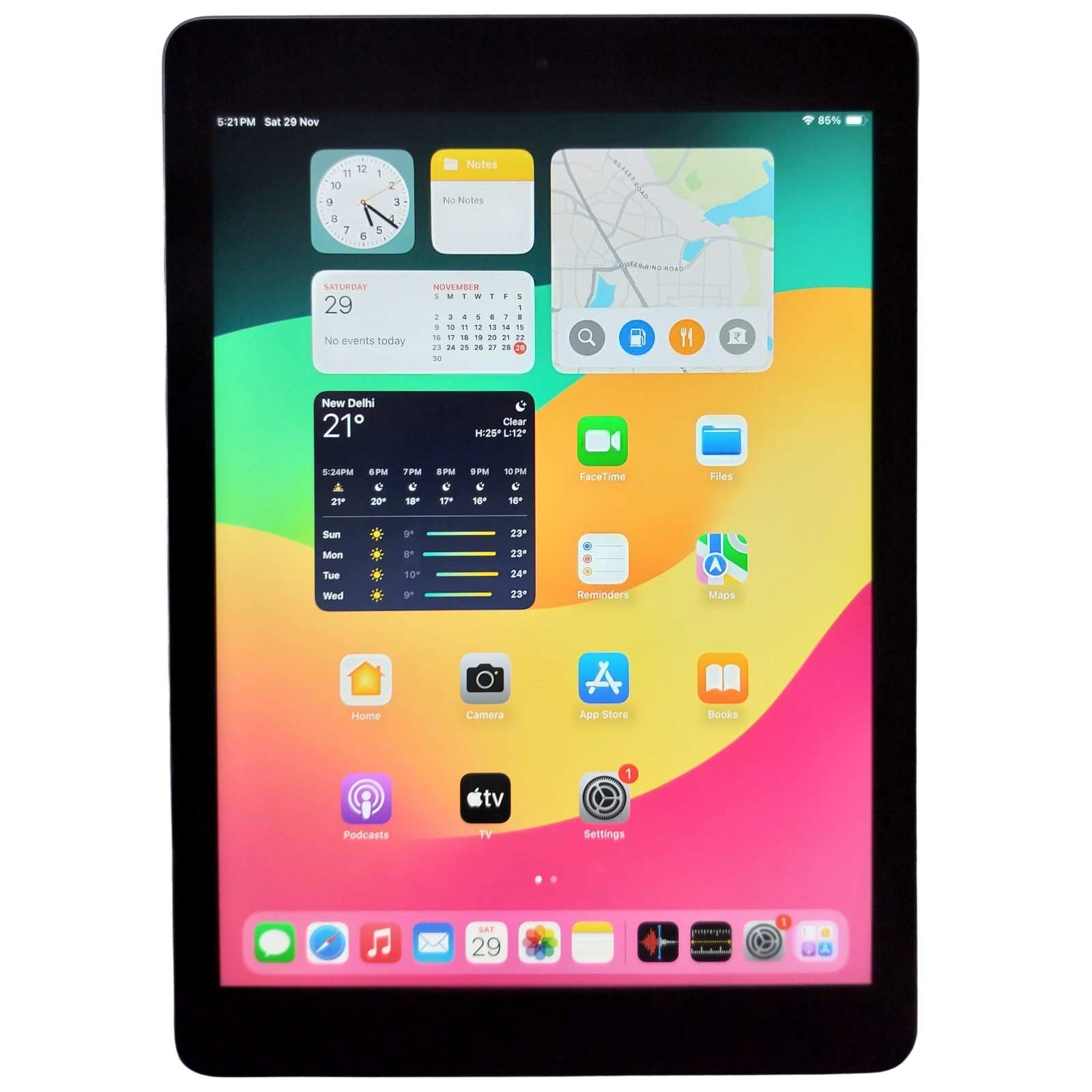 Apple IPad 6th Gen A1893 Wi Fi 9 7 32GB Good Condition Apple IPad 6th Gen A1893 Wi Fi 9 7 32GB Good Condition