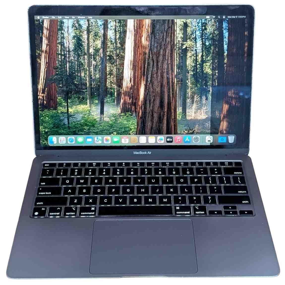 Used Apple MacBook Air (2020) 13.3" Apple M1 Chip 512GB SSD 8GB RAM Gray