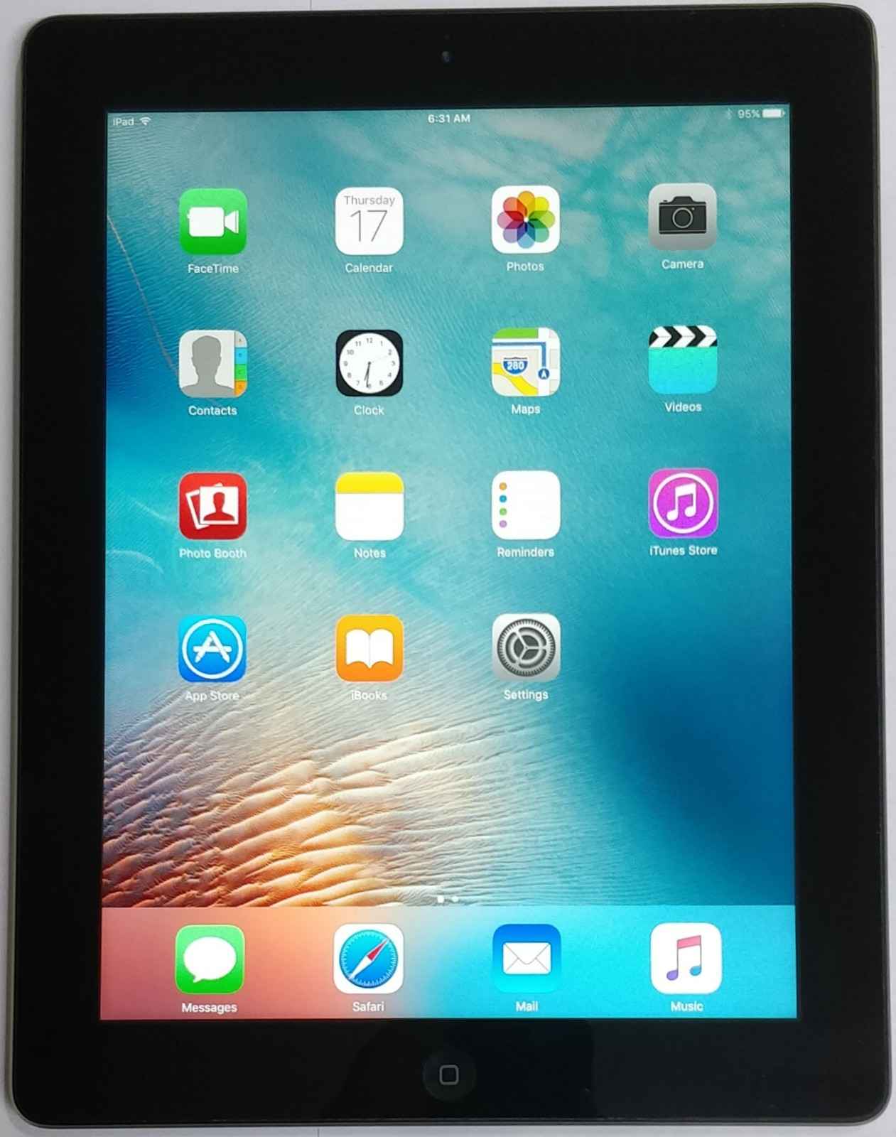 Apple iPad (3rd gen) Wi Fi 9.7" 64GB Black (Good Condition)