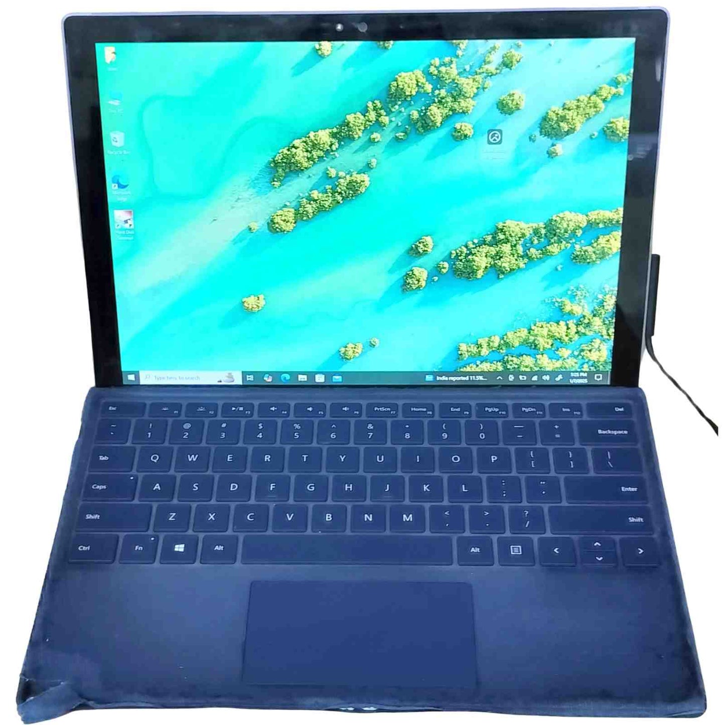 Used Microsoft Surface Pro 4 12.3" Intel Core i5 6th Gen 256GB SSD 8GB RAM Gray.