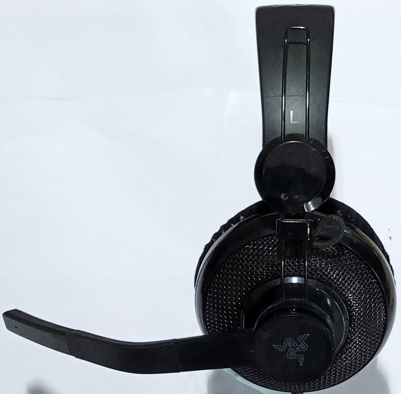 Buy Used Razer Carcharias Over Ear PC Gaming Headset Black